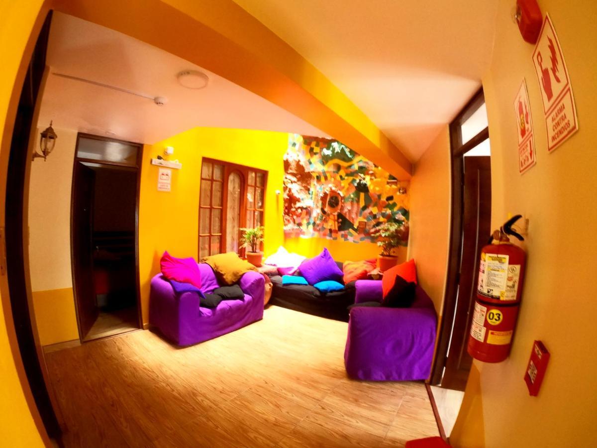 Pukantu Hostal Puno Exteriér fotografie
