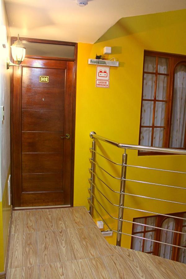 Pukantu Hostal Puno Exteriér fotografie