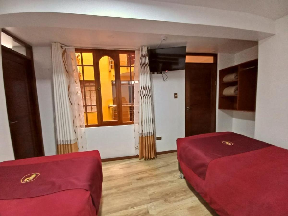 Pukantu Hostal Puno Exteriér fotografie