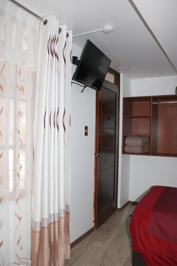 Pukantu Hostal Puno Exteriér fotografie