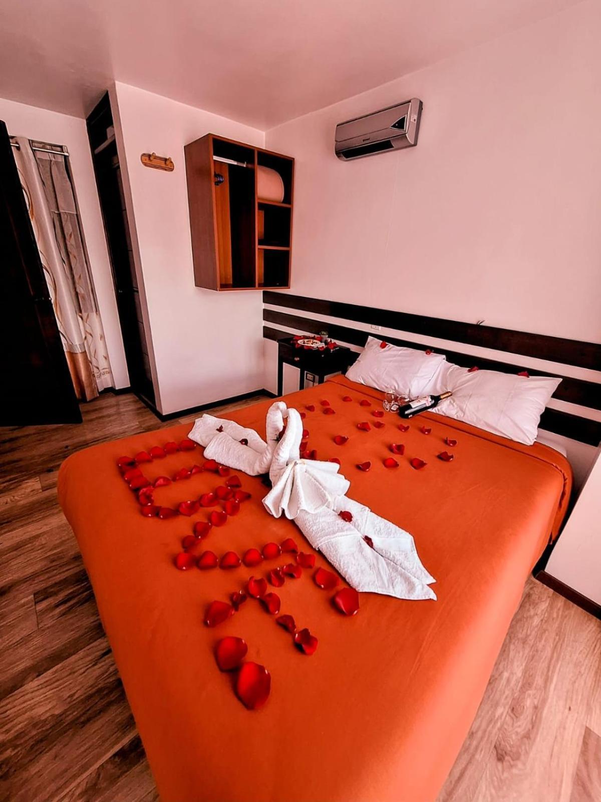 Pukantu Hostal Puno Exteriér fotografie