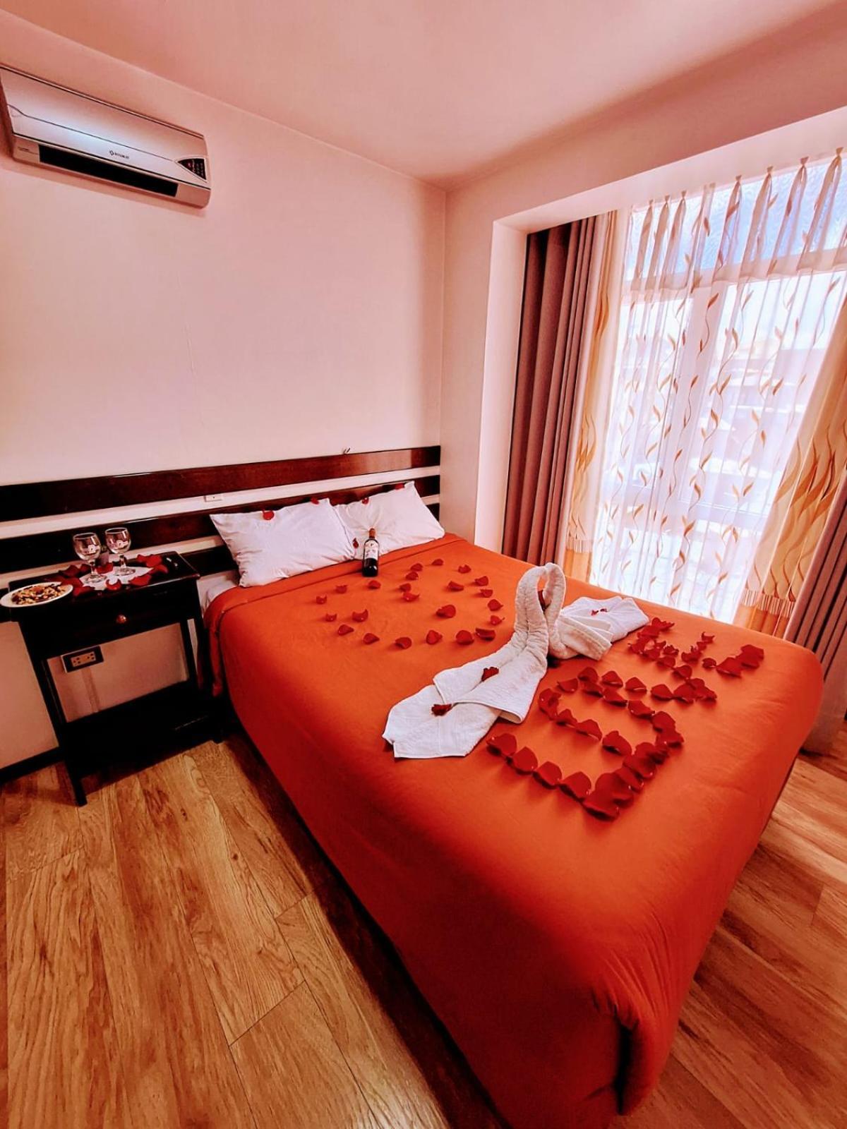 Pukantu Hostal Puno Exteriér fotografie